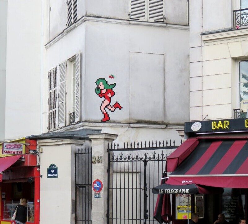 PA_1219, Space Invader on 261 rue de Belleville — Street art by Invader in Paris