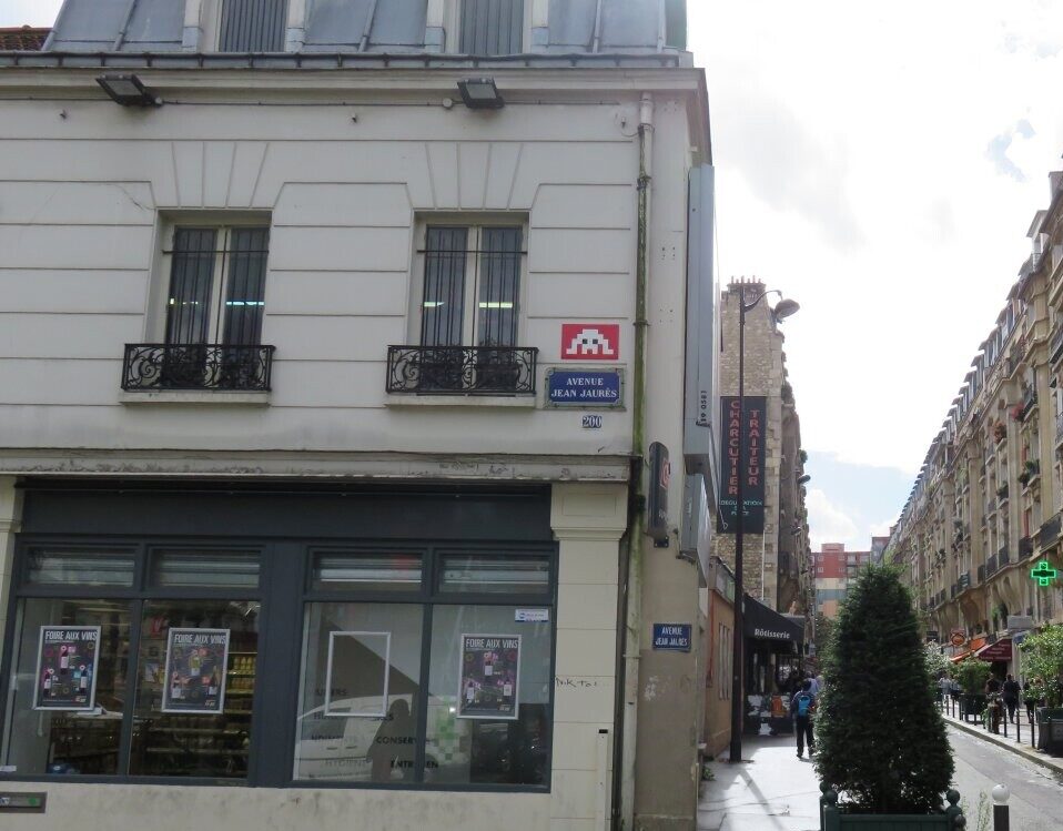 PA_1231, Space Invader de l'avenue Jean Jaurès — Street art de Invader à Paris