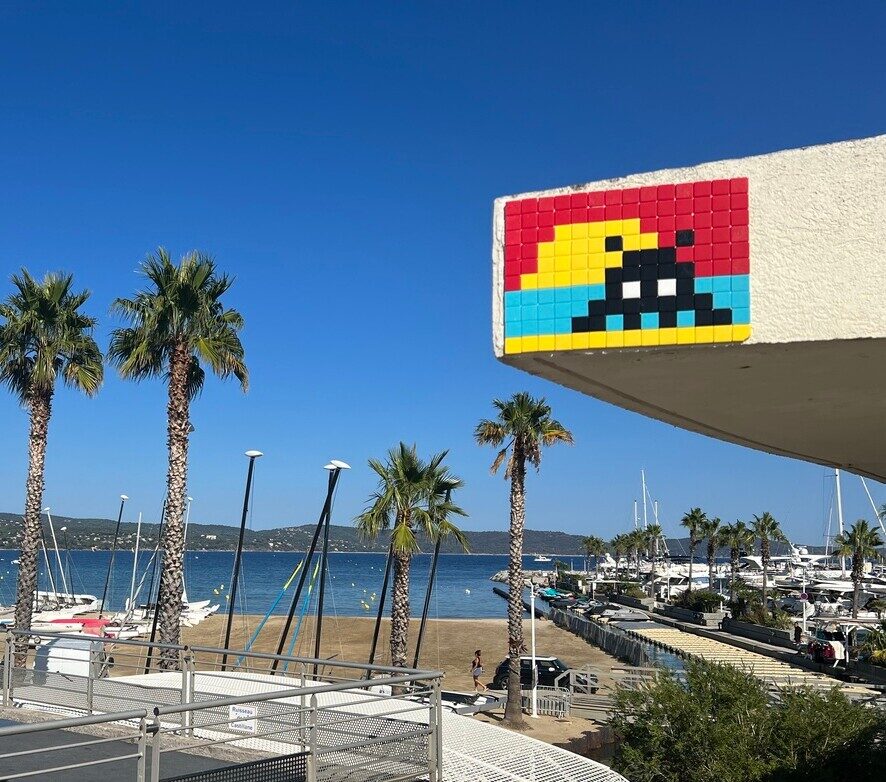 CAZ_36, Space Invader on 15 Rue du Port — Street art by Invader in Cavalaire-sur-Mer