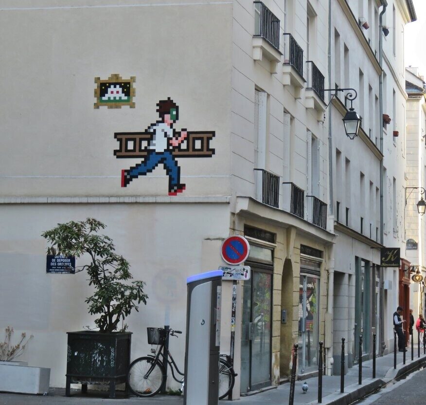 PA_1266, Space Invader on 41 rue Volta — Street art by Invader in Paris