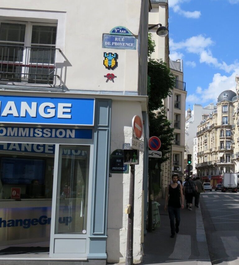 PA_1278, Space Invader de la rue de Provence — Street art de Invader à Paris