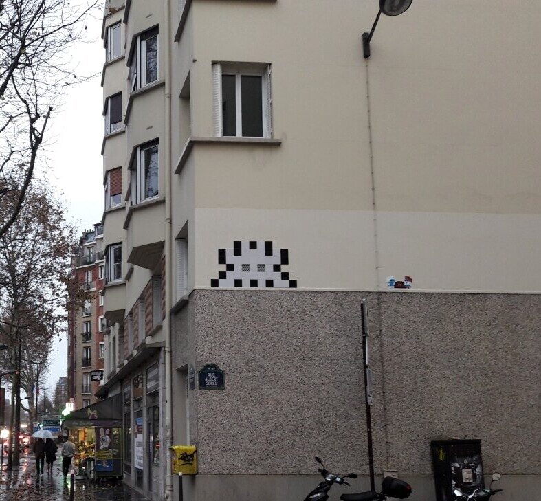 PA_1296, Space Invader de la rue Albert Sorel — Street art de Invader à Paris