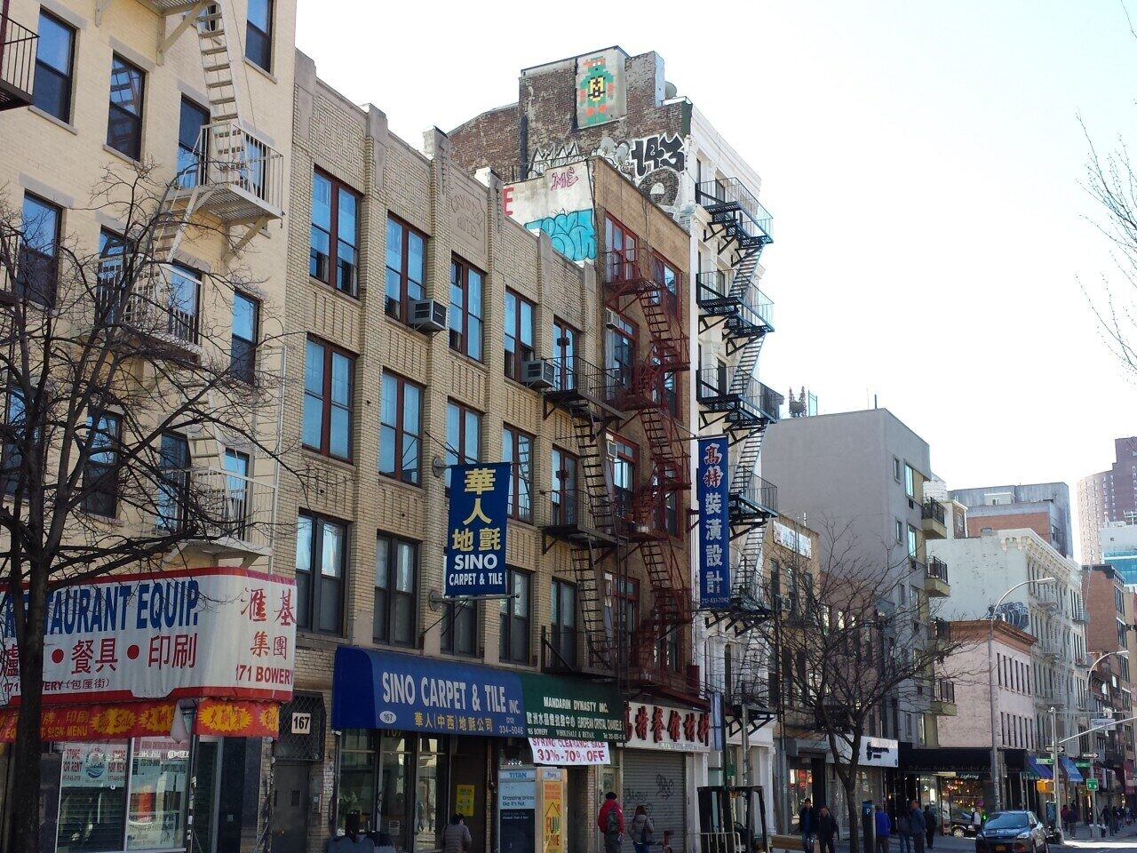 NY_153, Space Invader on 153 Bowery — Street art by Invader in New York