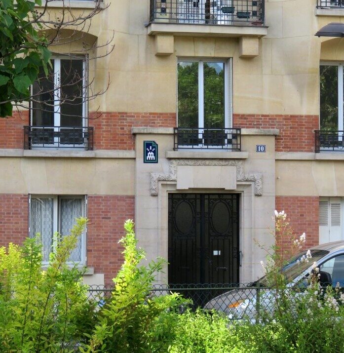 PA_1274, Space Invader on 10 square Desnouettes — Street art by Invader in Paris