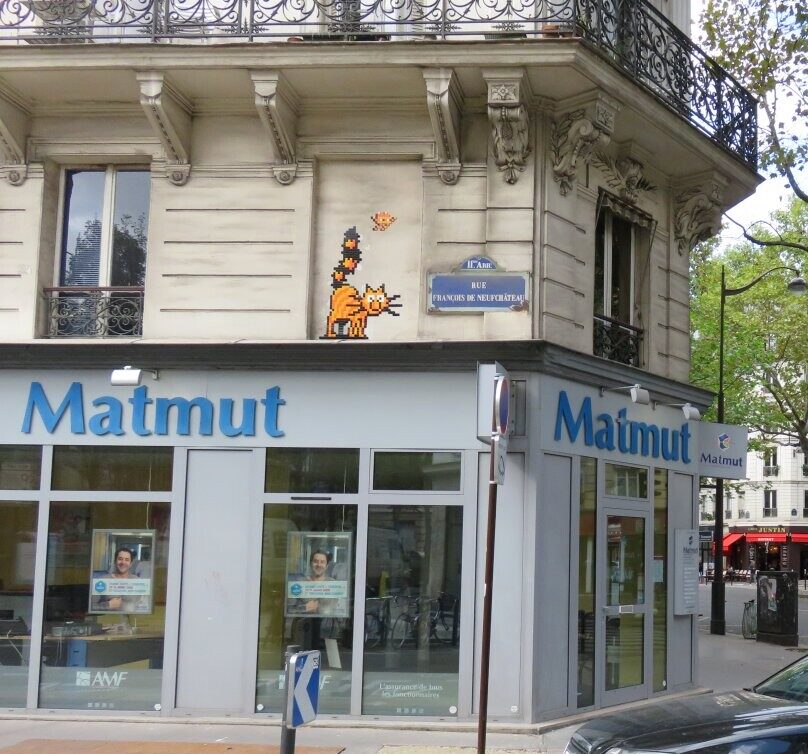 PA_1301, Space Invader on 11 rue François de Neufchâteau — Street art by Invader in Paris