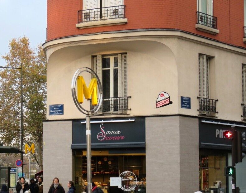 PA_1308, Space Invader on 103 avenue Edouard Vaillant — Street art by Invader in Boulogne-Billancourt