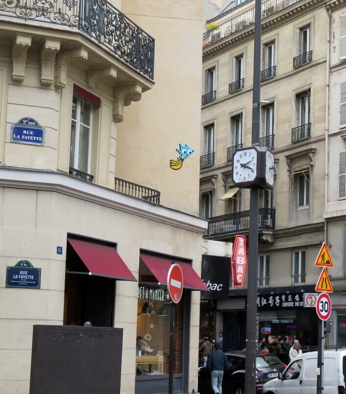 PA_1322, Space Invader de la rue du Faubourg Montmartre — Street art de Invader à Paris