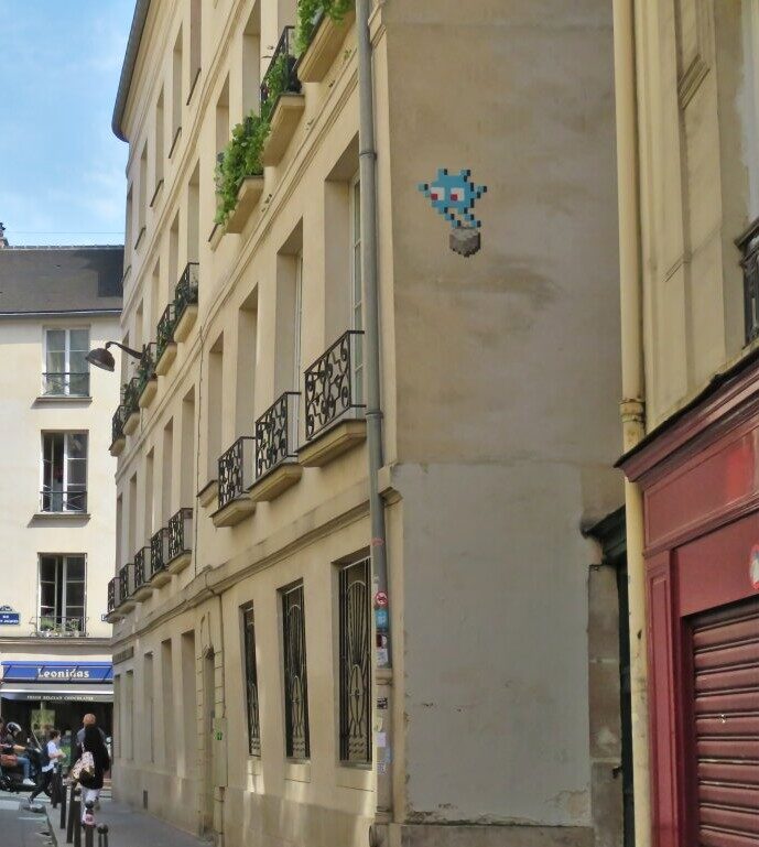 PA_1358, Space Invader on Rue Royer-Collard — Street art by Invader in Paris