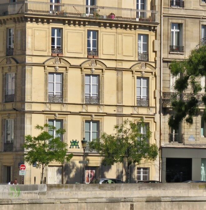 PA_1365, Space Invader du quai de Béthune — Street art de Invader à Paris