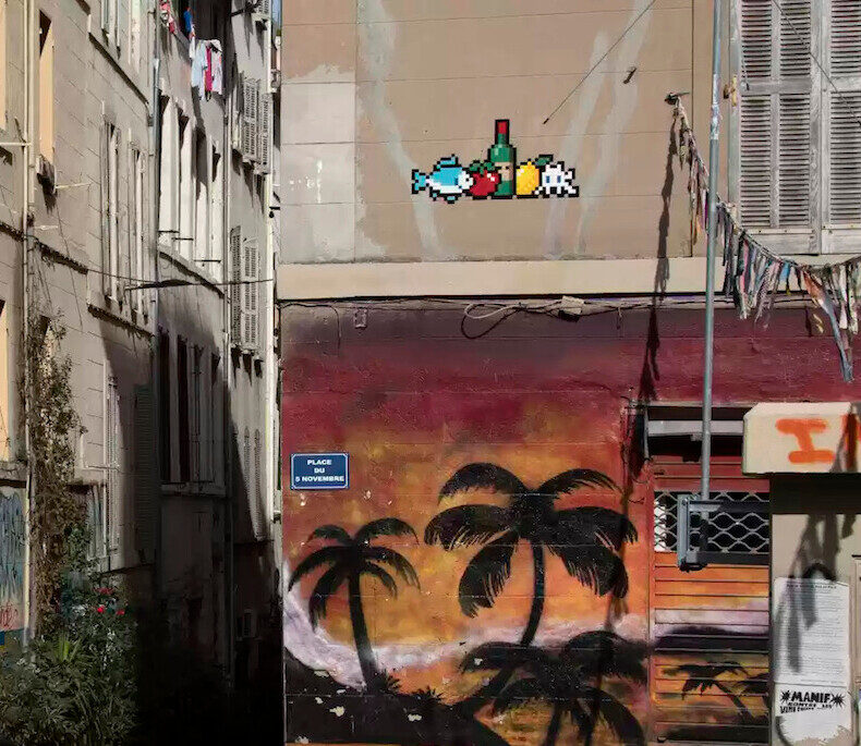 MARS_34, Space Invader de la rue de l'Arc — Street art de Invader à Marseille