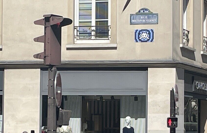 PA_1538, Space Invader de la rue Mouton-Duvernet — Street art de Invader à Paris