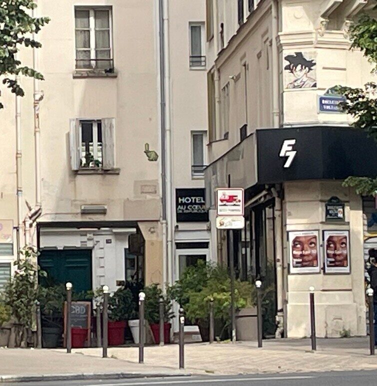 PA_1569, Space Invader du passage du Jeu de Boules — Street art de Invader à Paris