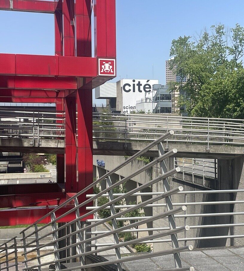 PA_1571, Space Invader de l'allée du Cercle — Street art de Invader à Paris