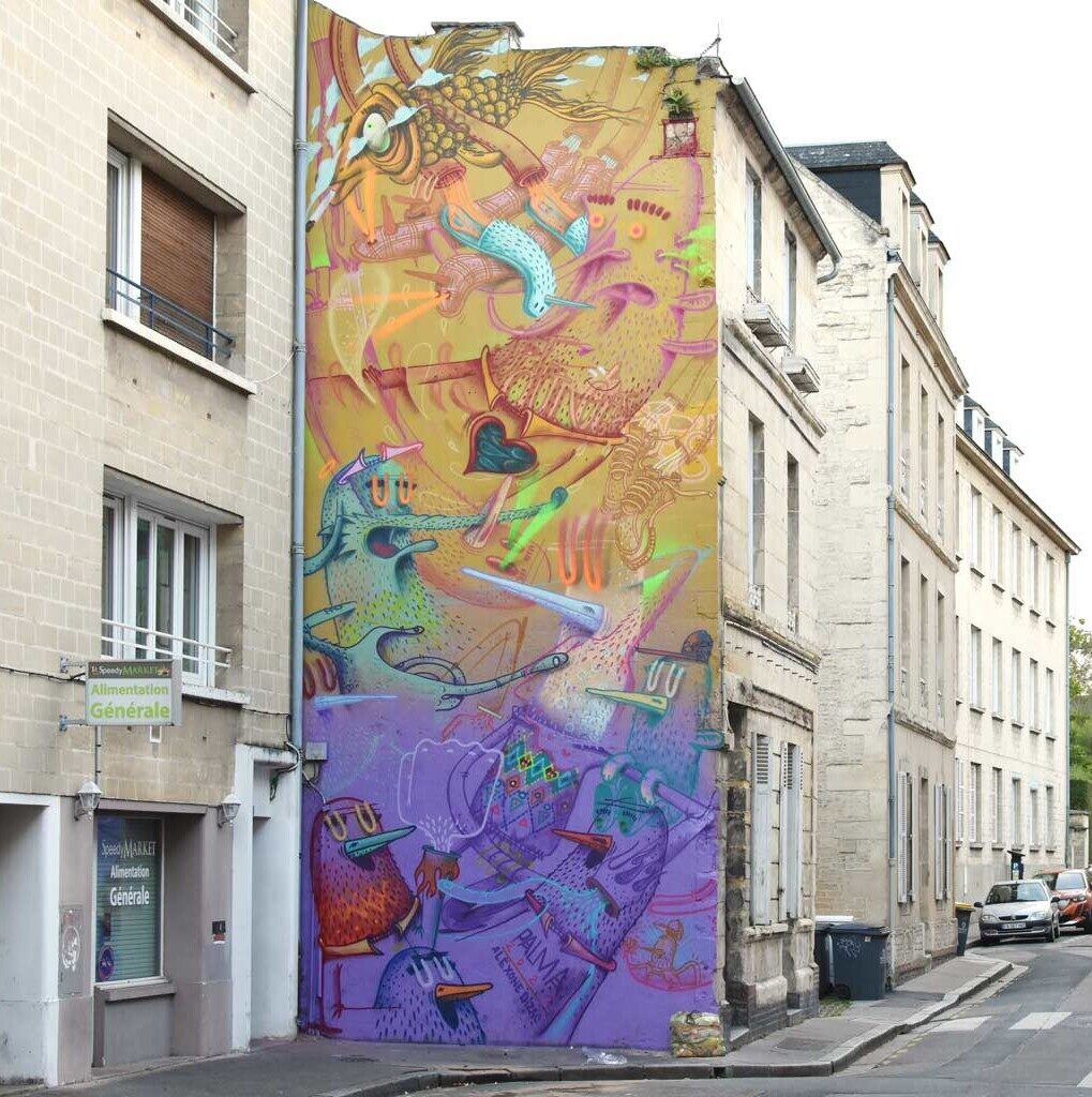 Fantastic bestiary on Rue de Bras — Street art by Alëxone in Caen