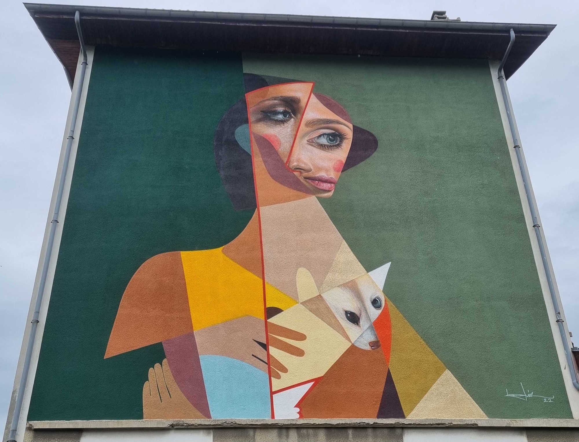 Cubist Woman with a Cat — Street art by Belin in Le Pont-de-Claix