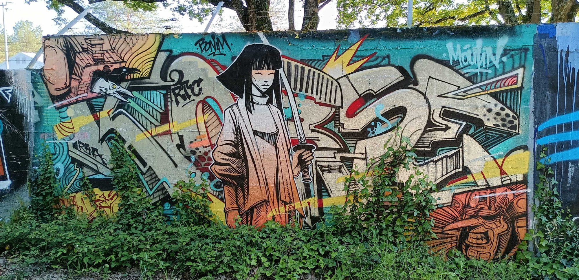 The Woman Samurai with a Sword — Street art in Nantes