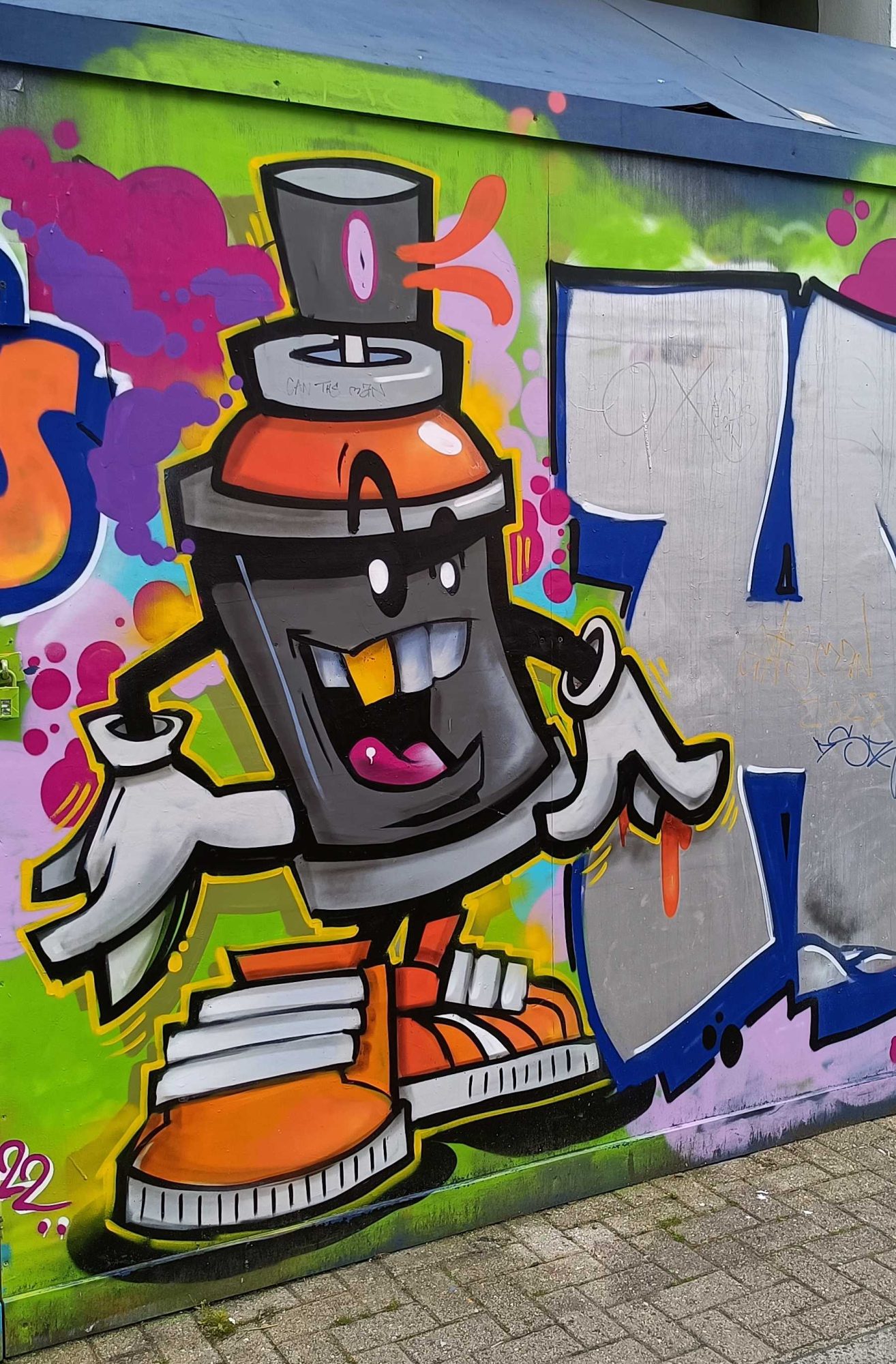 The Spray Can in Trainers — Street art in London