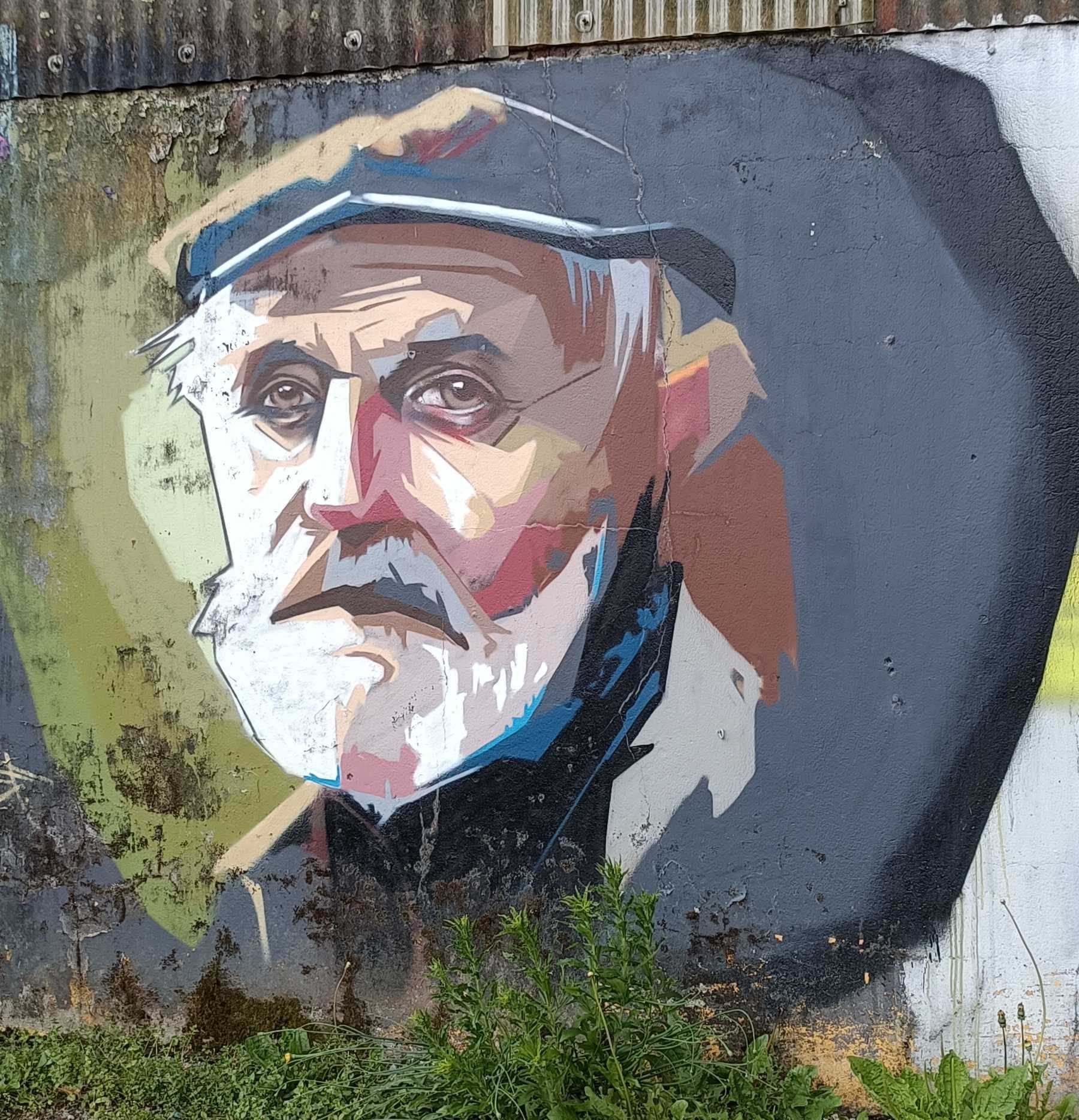 Portrait d'homme barbu par Jef — Street art de Jef à Redon