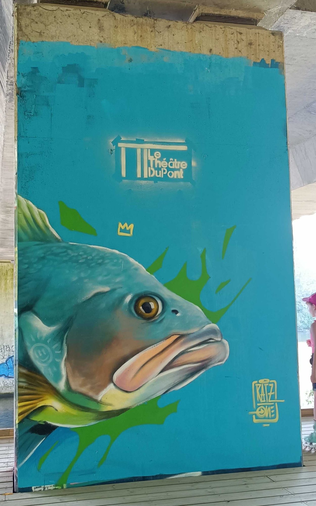 The Fish of the Théâtre du Pont — Street art by Ratz One in Nantes