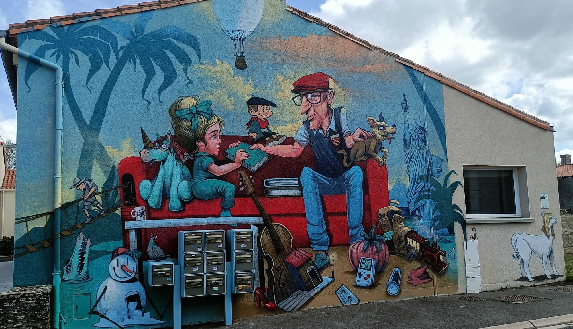 Pop Culture Scene by Kafé Korsé — Street art by Kafé Korsé in La Remaudière