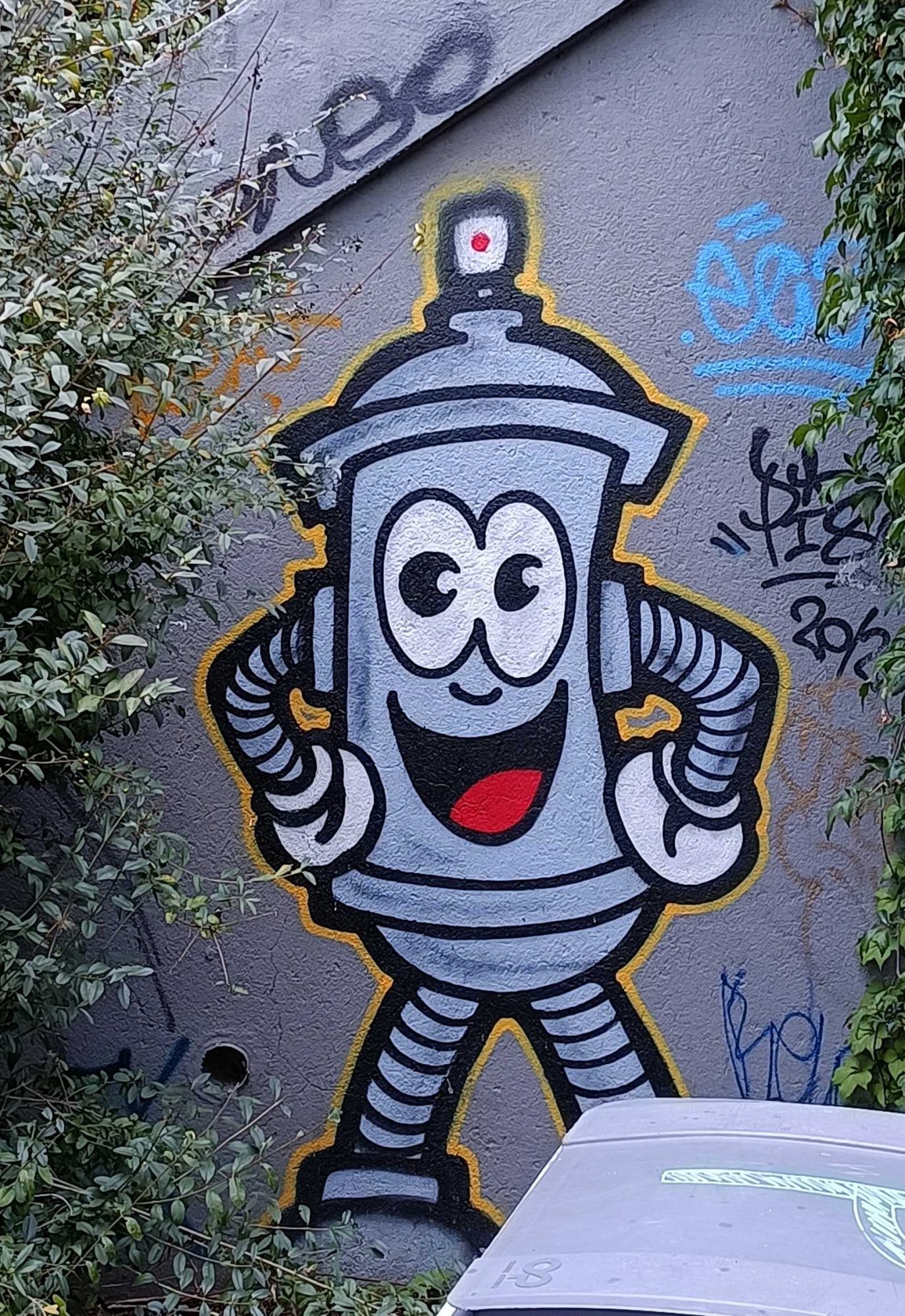 Happy Bomb — Street art in Marquette-lez-Lille