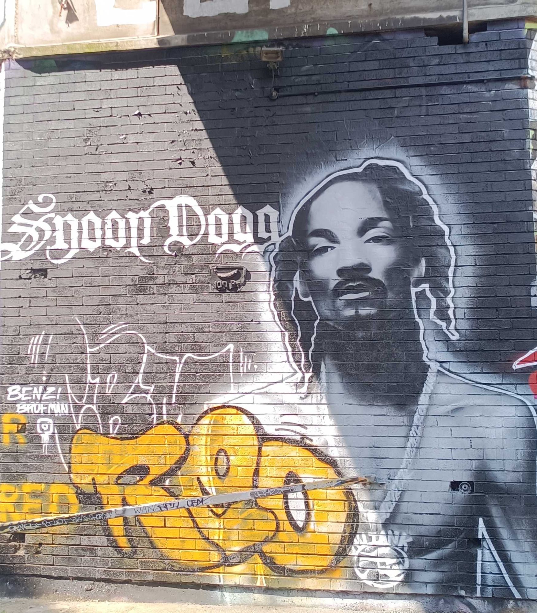 Snoop Dogg by Benzi Brofman — Street art by Benzi Brofman in London