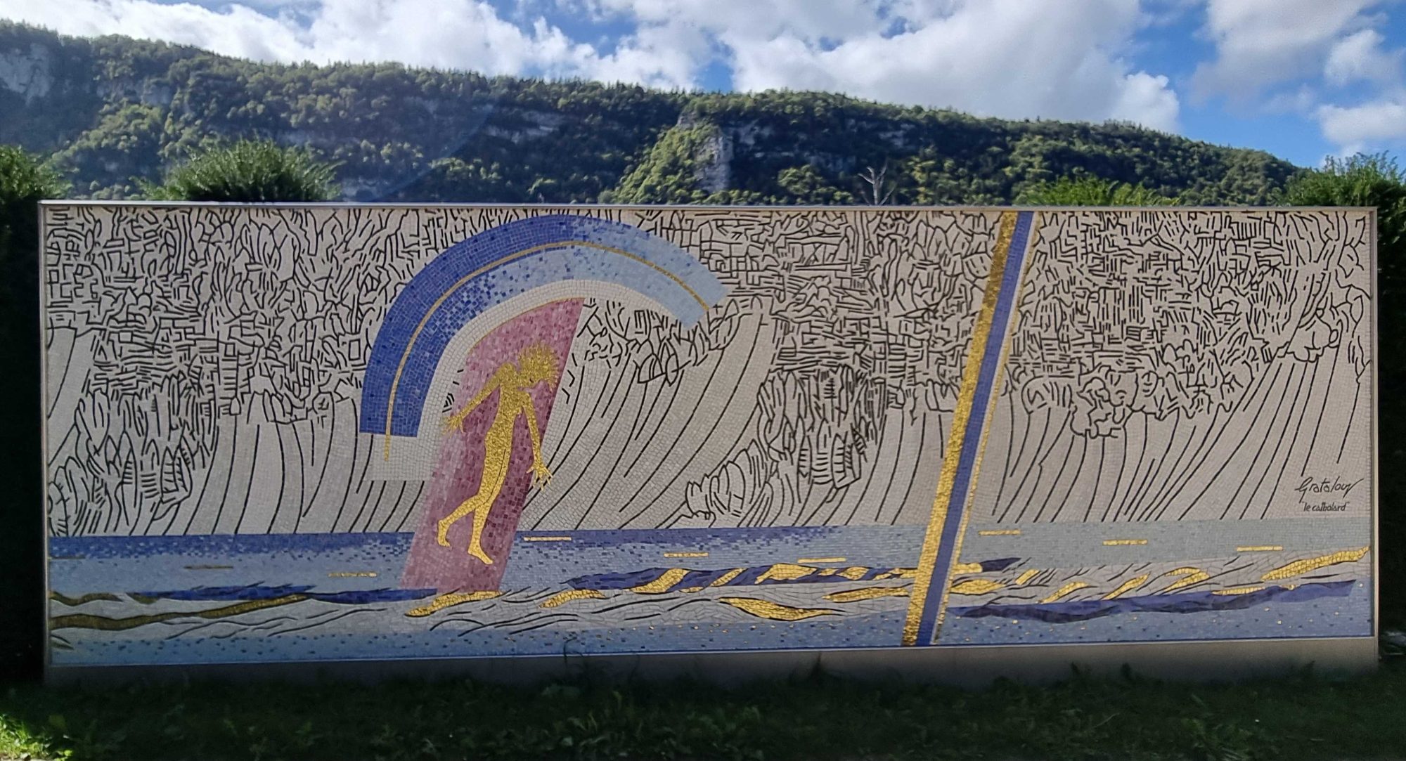 Figurative Mosaic at Nantua Lake — Street art in Nantua