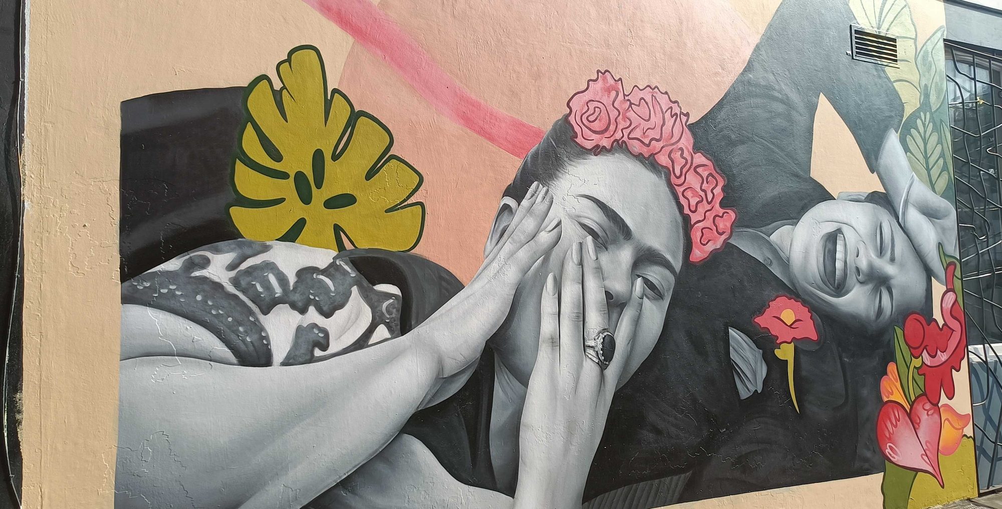 Frida Kahlo — Street art by Elle Koziupa in London