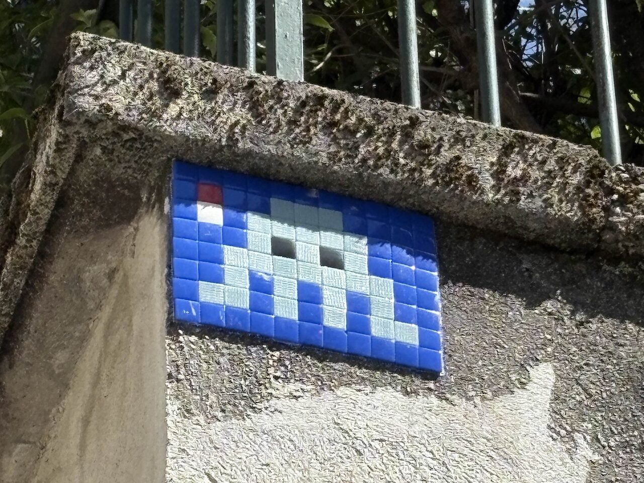 LSN_13, Space Invader on 52 Avenue de la Gare — Street art by Invader in Lausanne