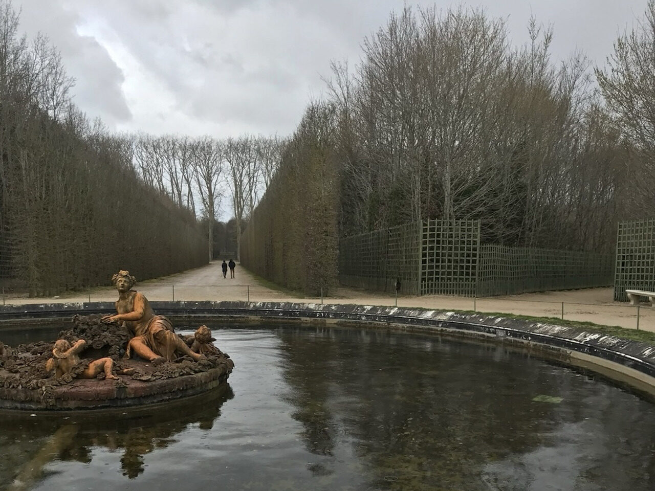 VRS_29, Space Invader de la terrasse — Street art de Invader à Versailles
