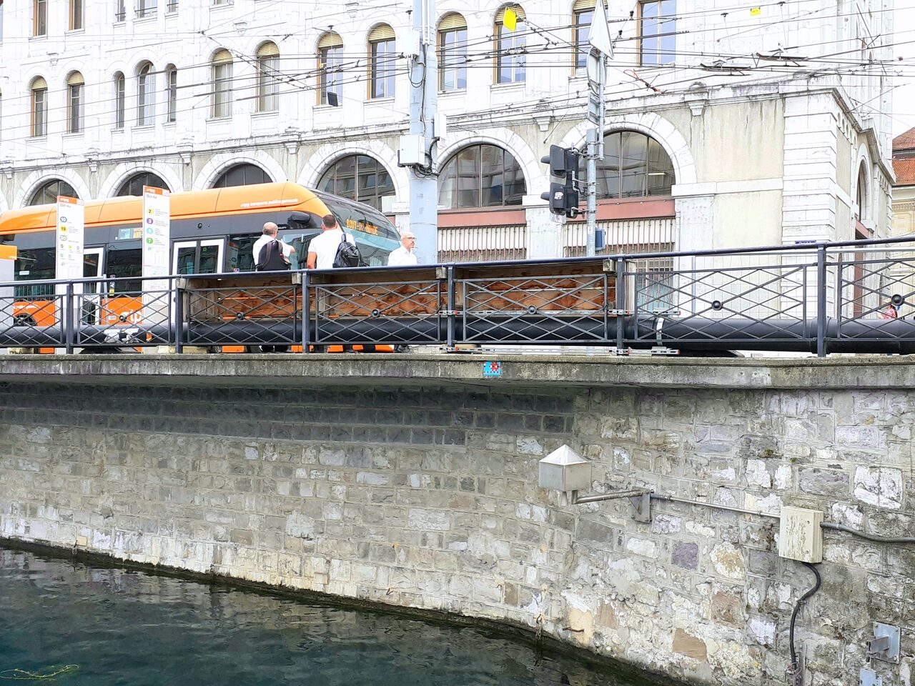 GNV_07, Space Invader on Quai de la Poste — Street art by Invader in Genève