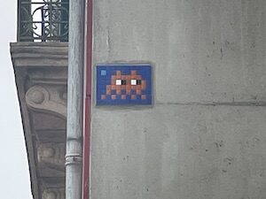 MPL_37, Space Invader du quai de l'Aspirant Herber — Street art de Invader à Montpellier
