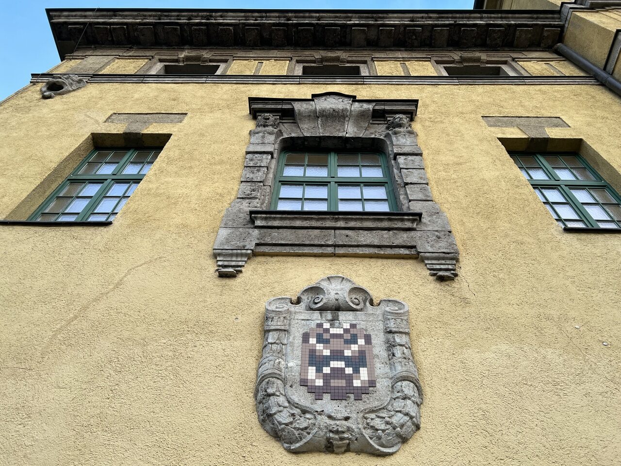 MUN_03, Space Invader de Rosenheimer Straße — Street art de Invader à München