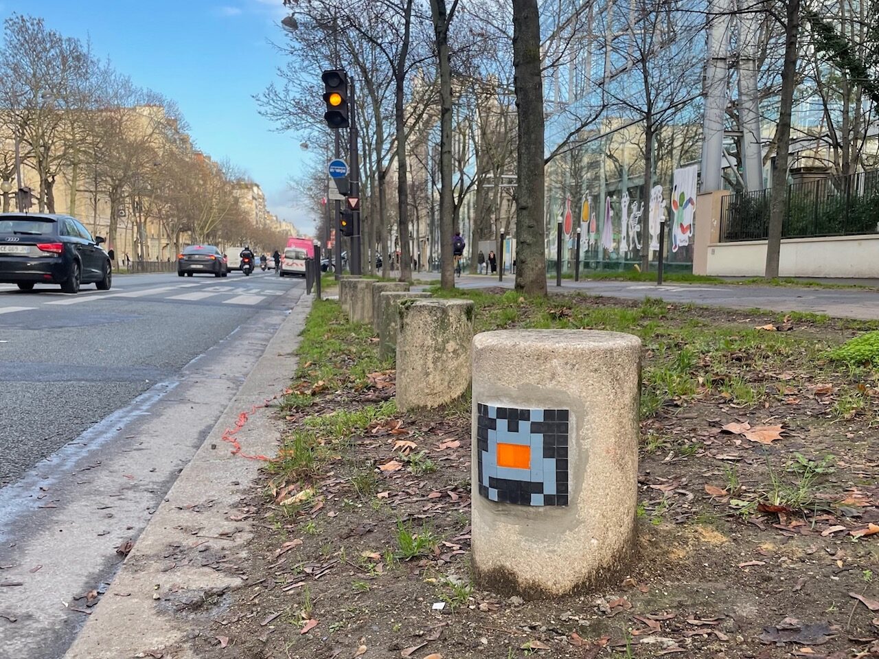 PA_317, Space Invader on 275 Boulevard Raspail — Street art by Invader in Paris