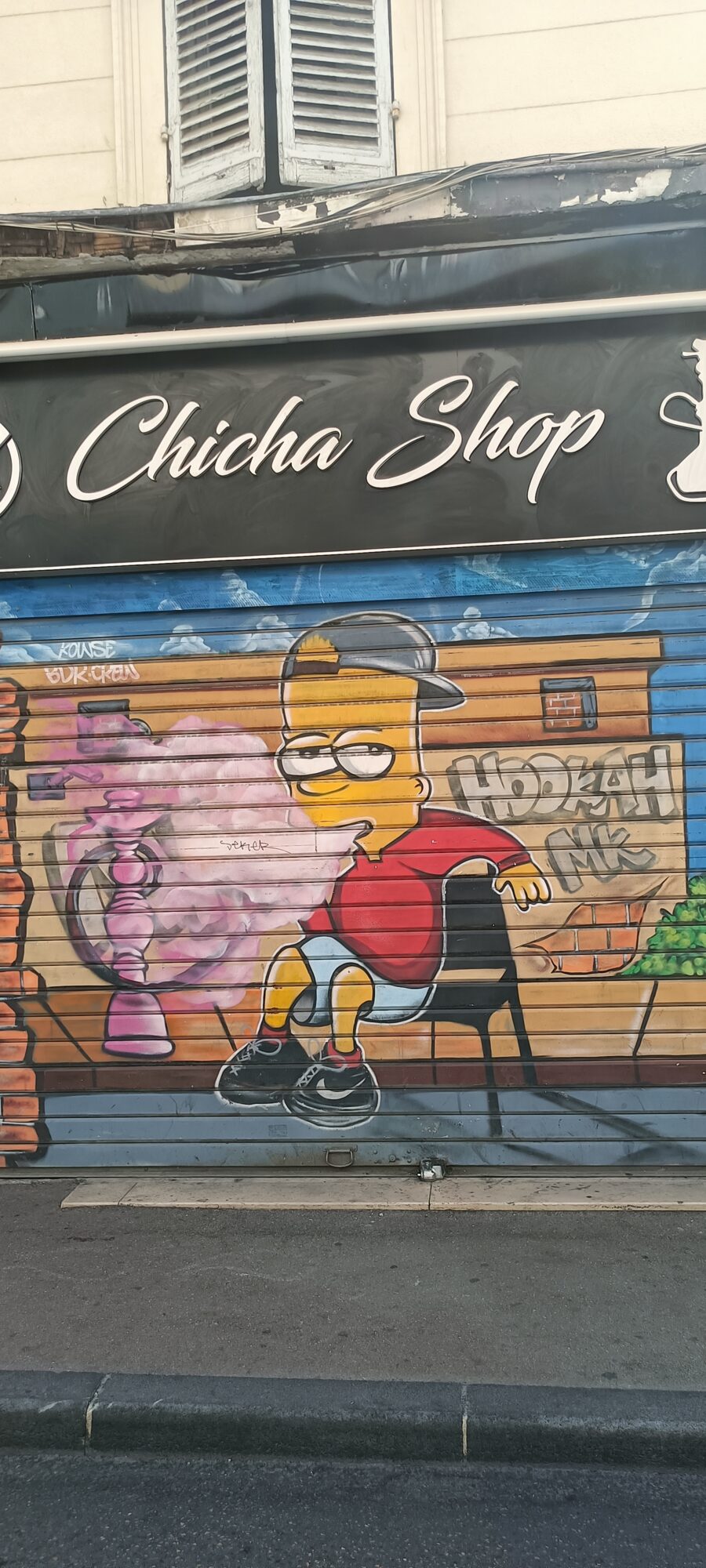 Bart Simpson smoking shisha — Street art in Marseille