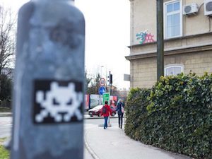 LJU_30, Space Invader de Tržaška cesta — Street art de Invader à Ljubljana