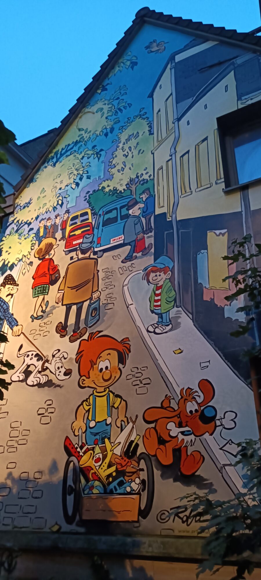 Boule et Bill by Roba — Street art by Roba in Bruxelles