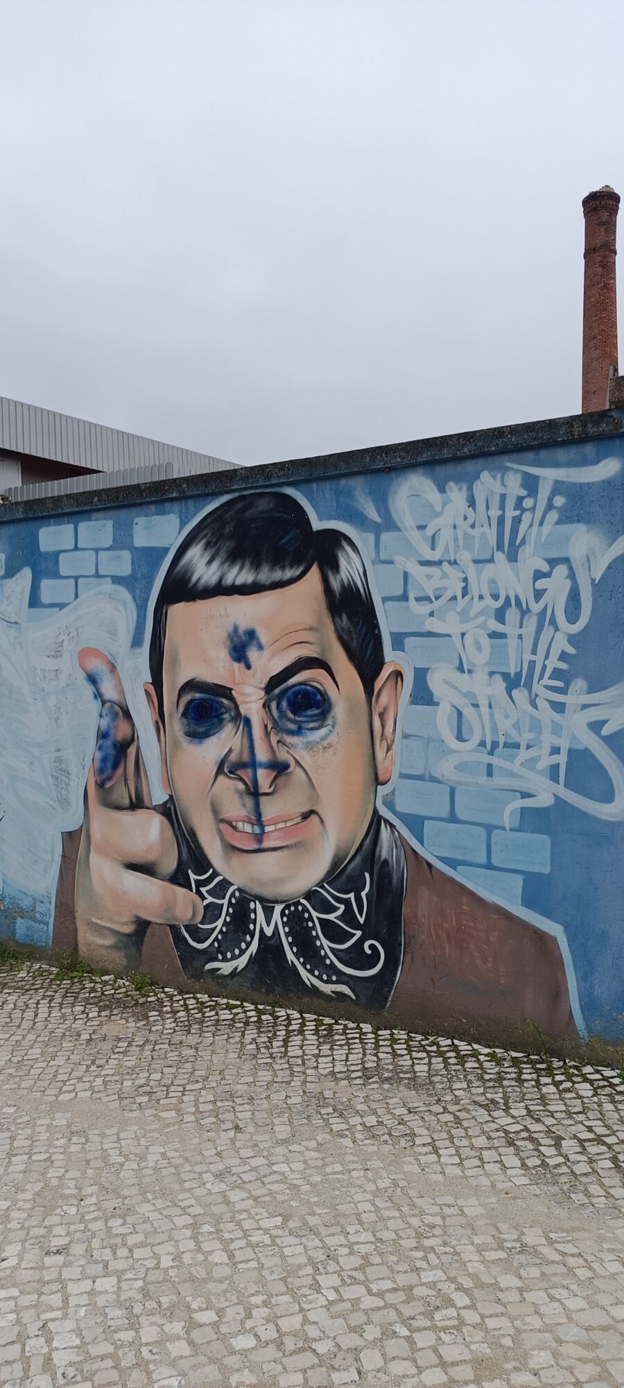 Le graffiti appartient à la rue — Street art à Lisboa