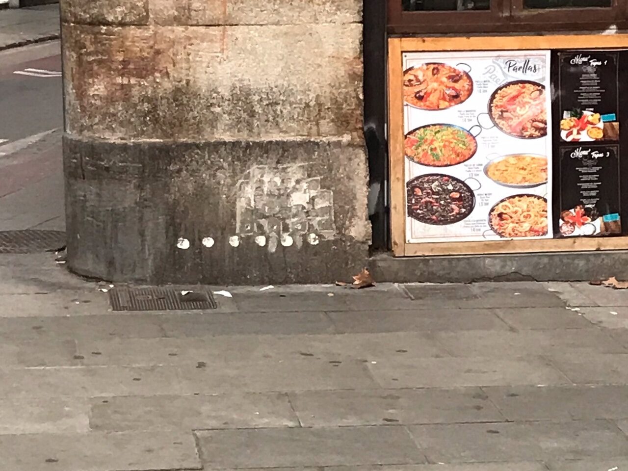 BRC_17, Space Invader on 92 Carrer de l'Hospital — Street art by Invader in Barcelona