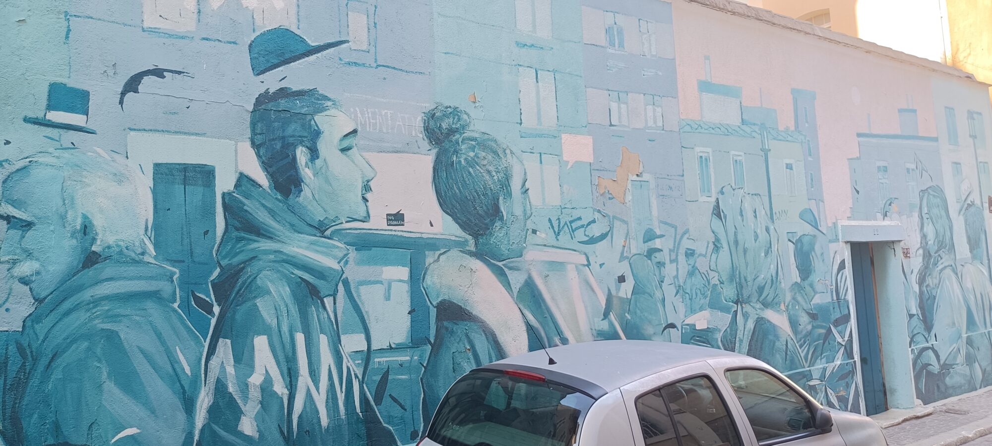 Le Barrio, the Panier Crowd by Difuz — Street art by Difuz in Marseille