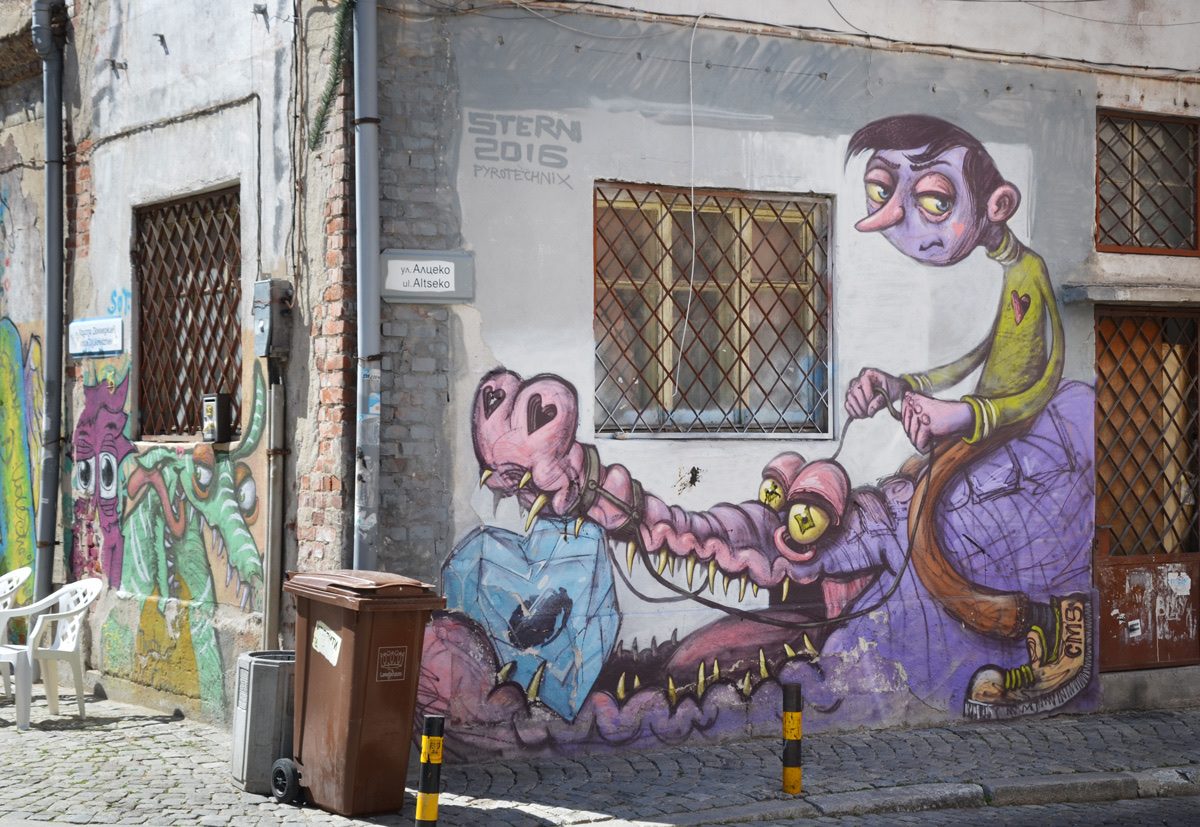 La maison au crocodile — Street art de Stern à Plovdiv