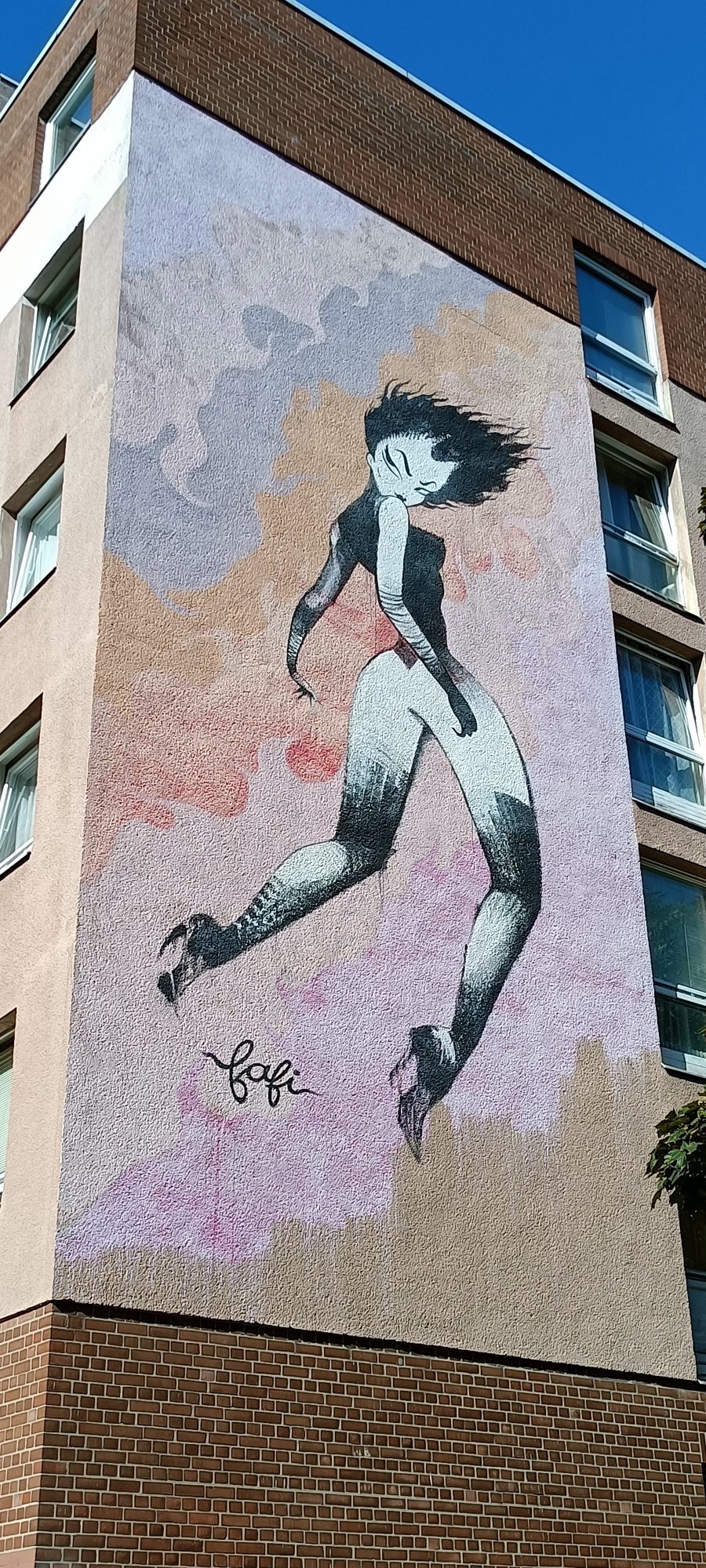 Danseuse bondissante de Fafi — Street art de Fafi à Berlin