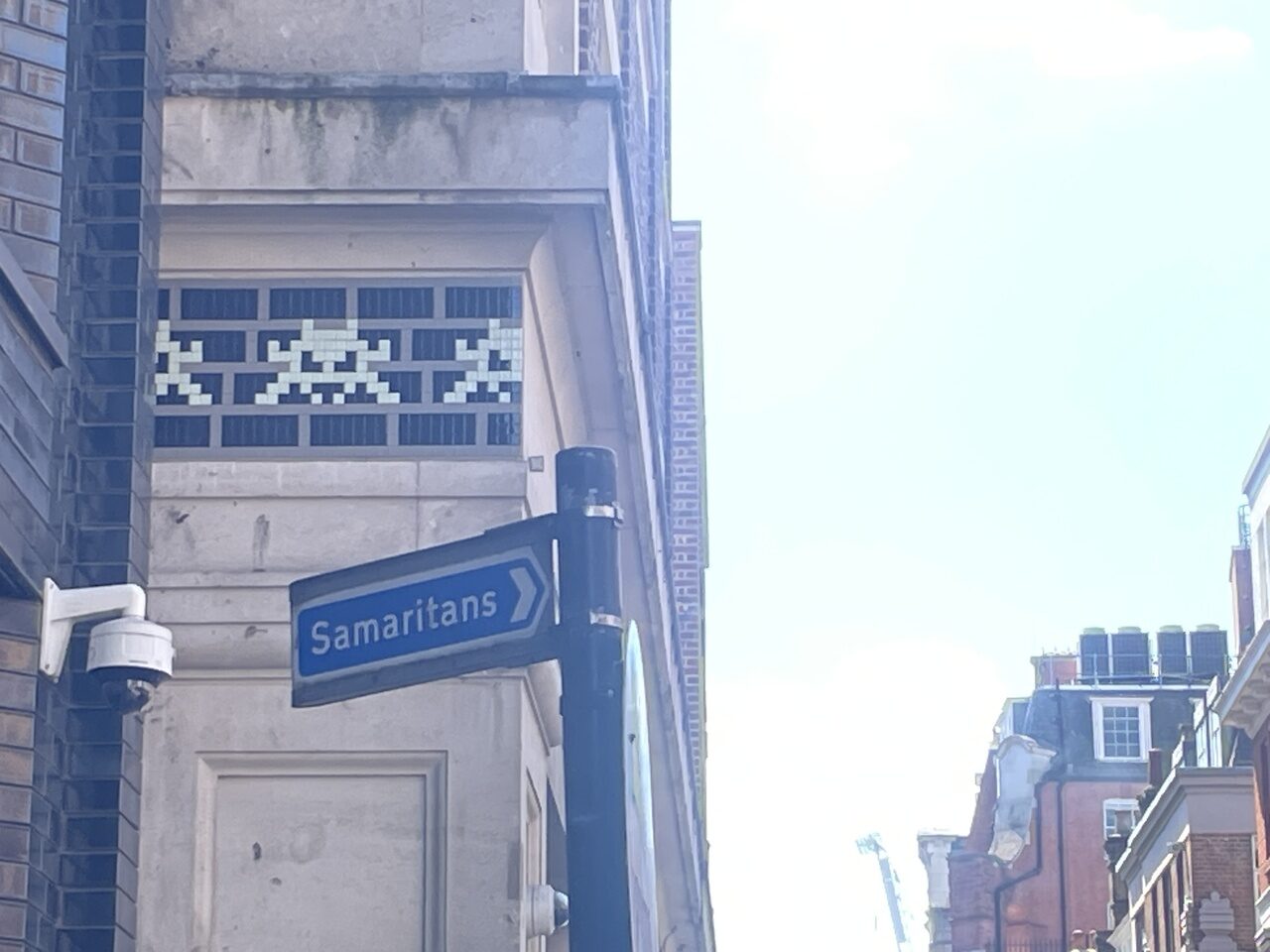 LDN_152, Space Invader de Beak Street — Street art de Invader à London