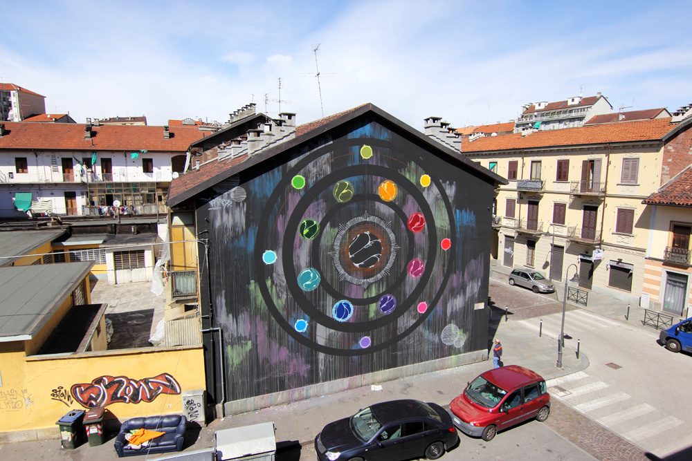 Constellation circulaire de Borgata Tesso — Street art de Corn79 à Torino