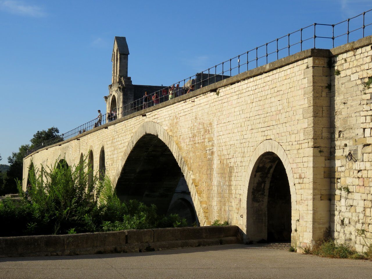 AVI_40, Space Invader on Pont St-Bénézet — Street art by Invader in Avignon