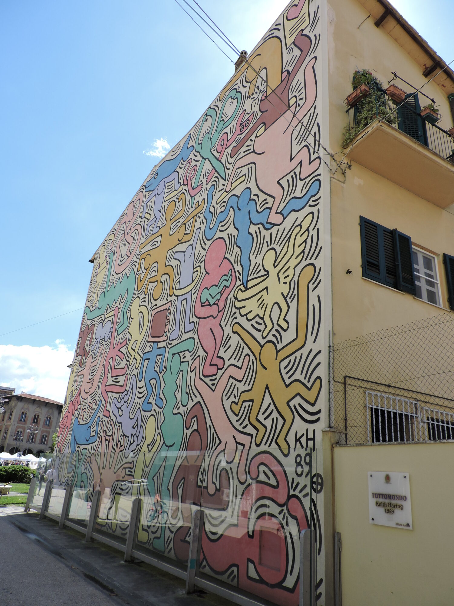 Tuttomondo, la fresque de Sant'Antonio — Street art de Keith Haring à Pisa