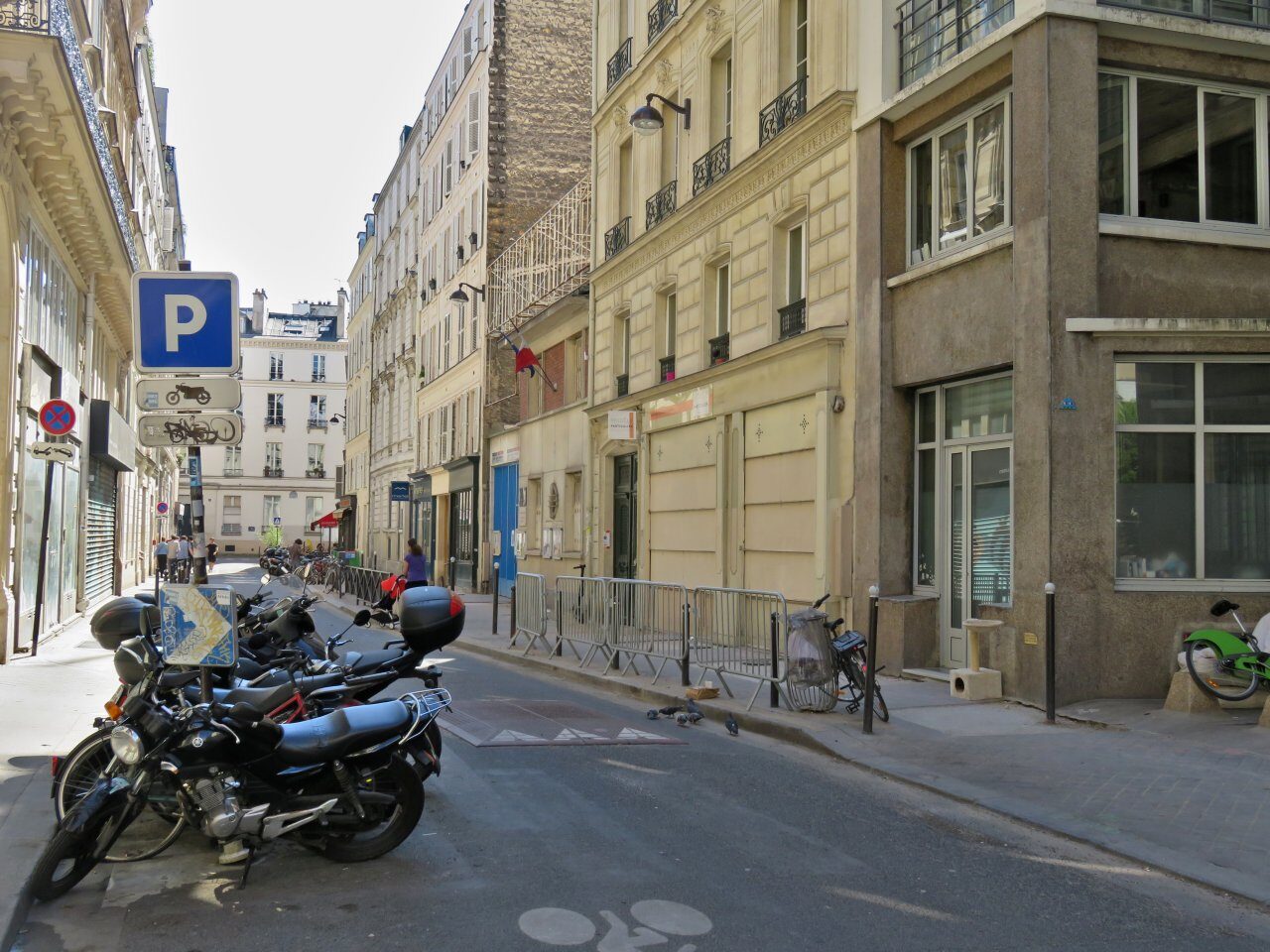 PA_227, Space Invader on 15 Rue Martel — Street art by Invader in Paris