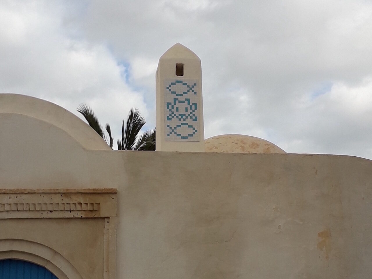 DJBA_02, Space Invader in Erriadh — Street art by Invader in Erriadh