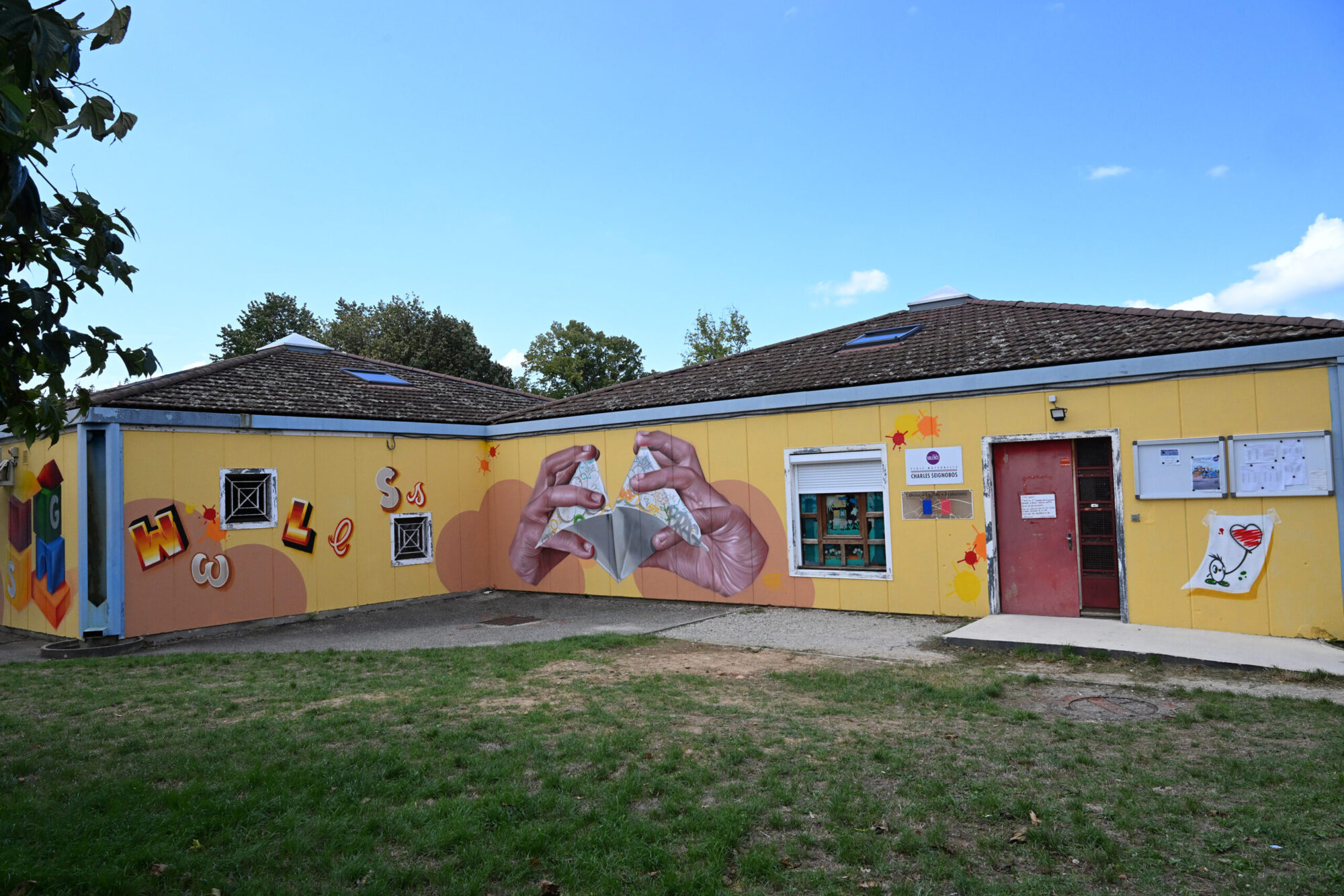 La Jam, Seignobos School — Street art by Sorry Graffiti in Valence