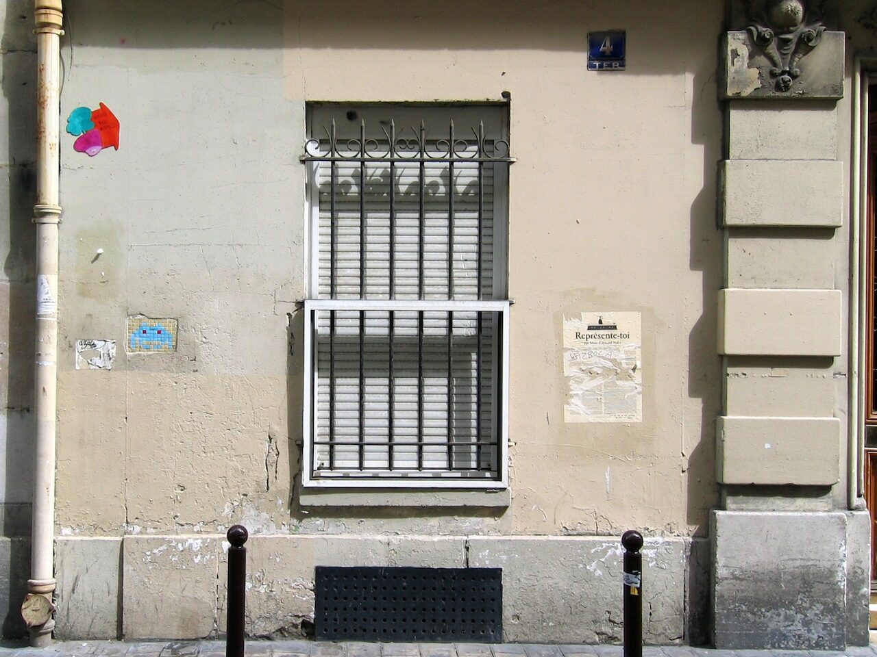 PA_01, le tout premier Space Invader de Paris — Street art de Invader à Paris